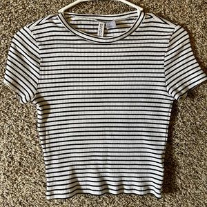 H&M crop top M